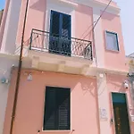 Dimora Asmara 11 15 ברינדיזי