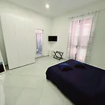 דירה Dimora Asmara 11 15 ברינדיזי