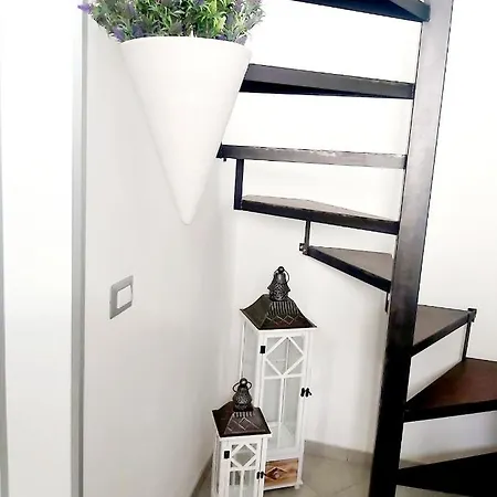 Dimora Asmara 11 15 * Brindisi