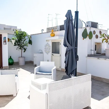 Dimora Asmara 11 15