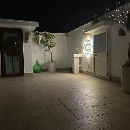 Dimora Asmara 11 15 * Brindisi